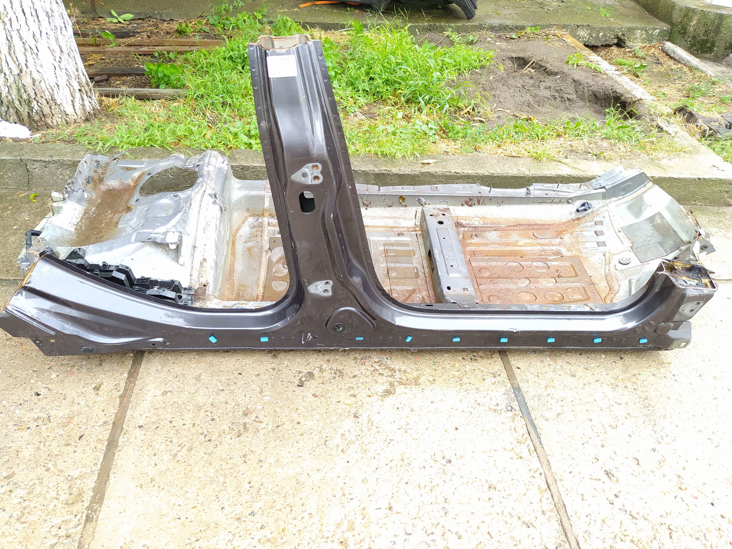 200 limited. Стійка центральна права (метал) Chrysler 200 Limited 2015-2017 68104296AC Chrysler 200 Limited