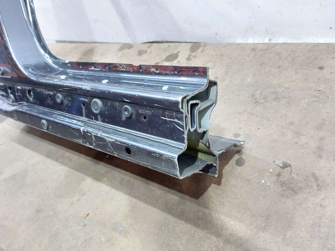 5 series Стійка центральна права (метал) BMW 5 series 2011-2016 41217240478 BMW 5 series 5