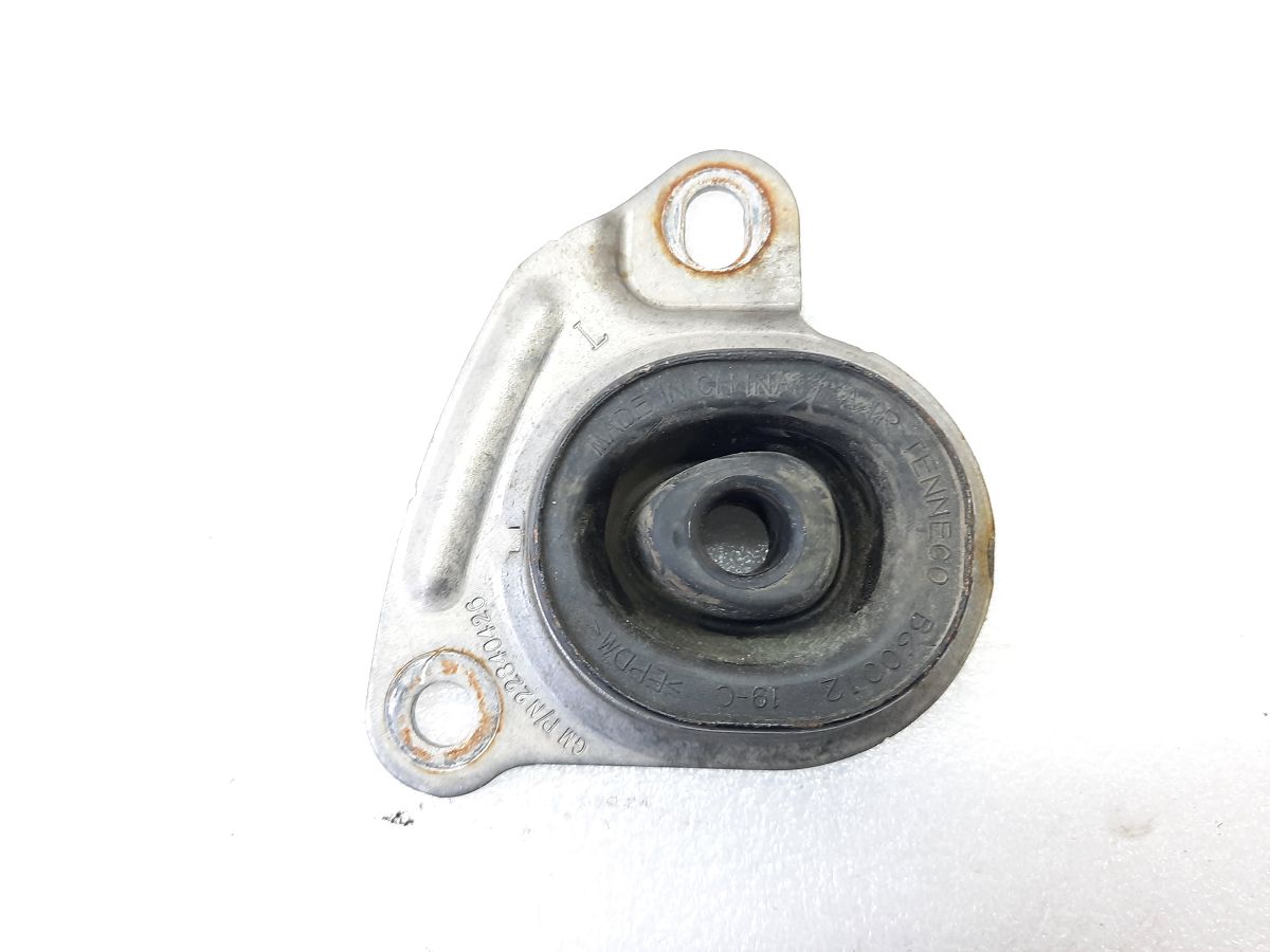 Ats. Кріплення вихлопної труби заднє ліве Cadillac ATS 2013-2019 22840426 Cadillac ATS Ats. Кріплення вихлопної труби заднє ліве Cadillac ATS 2013-2019 22840426 Cadillac ATS