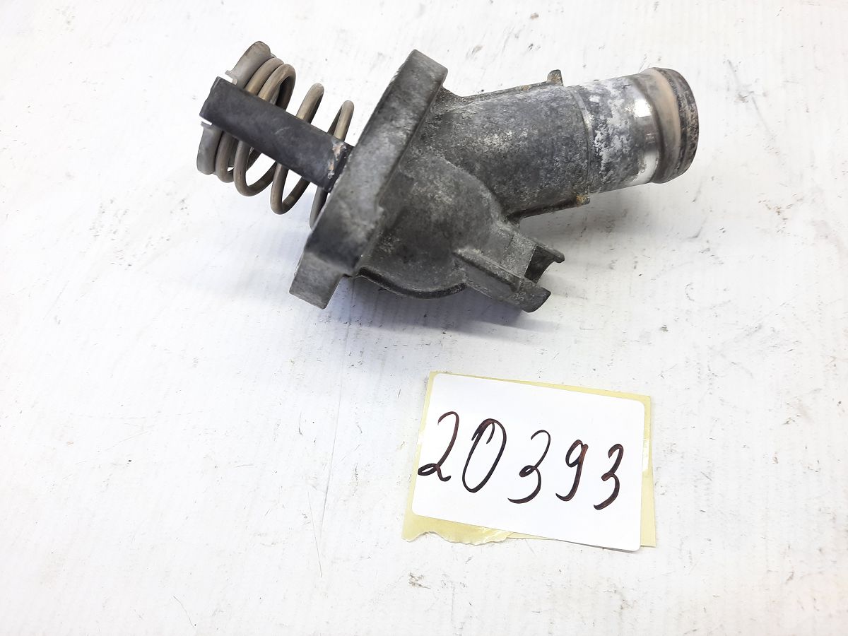 Malibu Корпус термостату Chevrolet Malibu 2016 25201447 Chevrolet Malibu 17