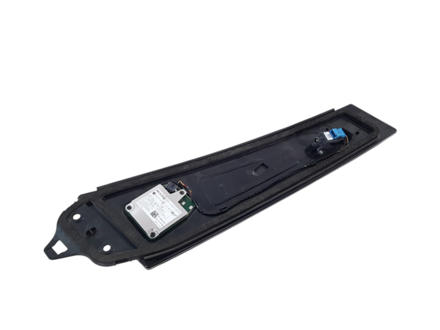 Model 3 Накладка центральної стійки зовнішня права Tesla Model 3 2021-2023 110044100E Tesla Model 3 2