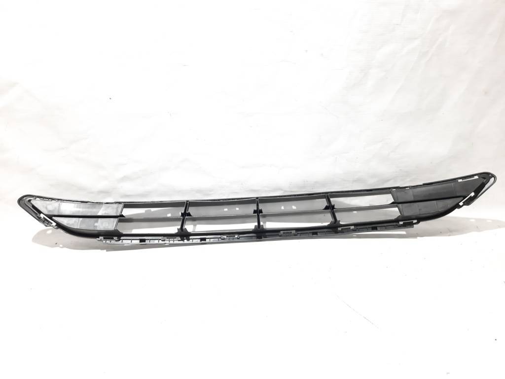  Решетка в бампер Hyundai Sonata `15-17 Hyundai Sonata 4