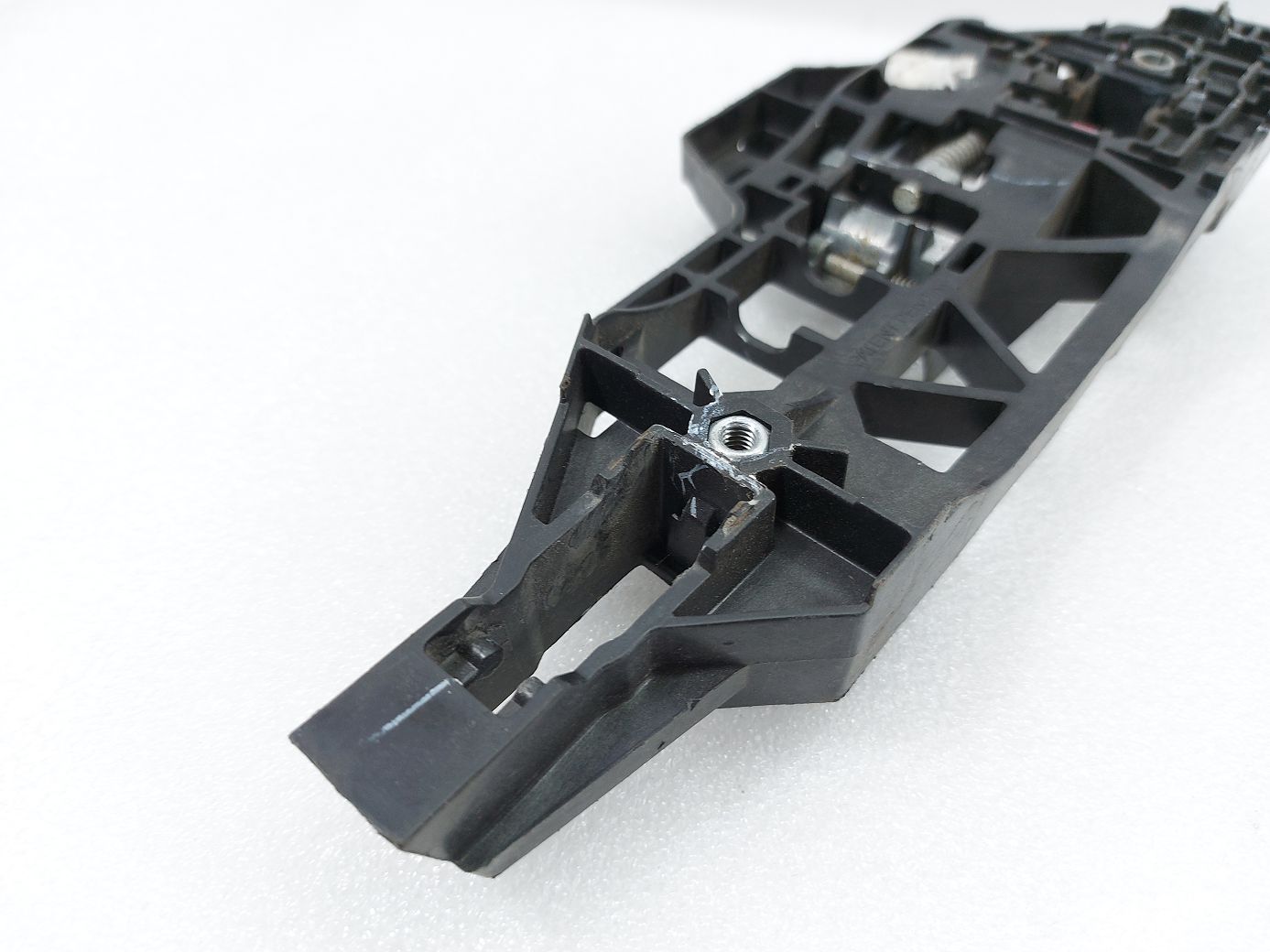 Journey Кронштейн ручки двери наружний правый задний Dodge Journey 2011-2020 68069320AH Dodge Journey 4