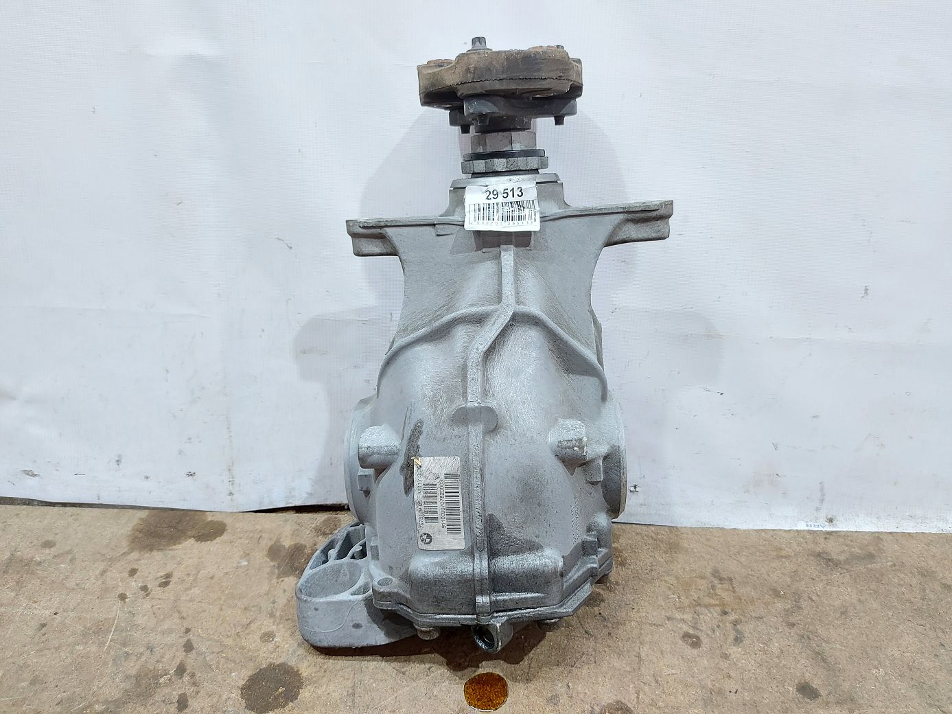 5 series. Редуктор задний BMW 5 series 2011 33117573819 BMW 5 series