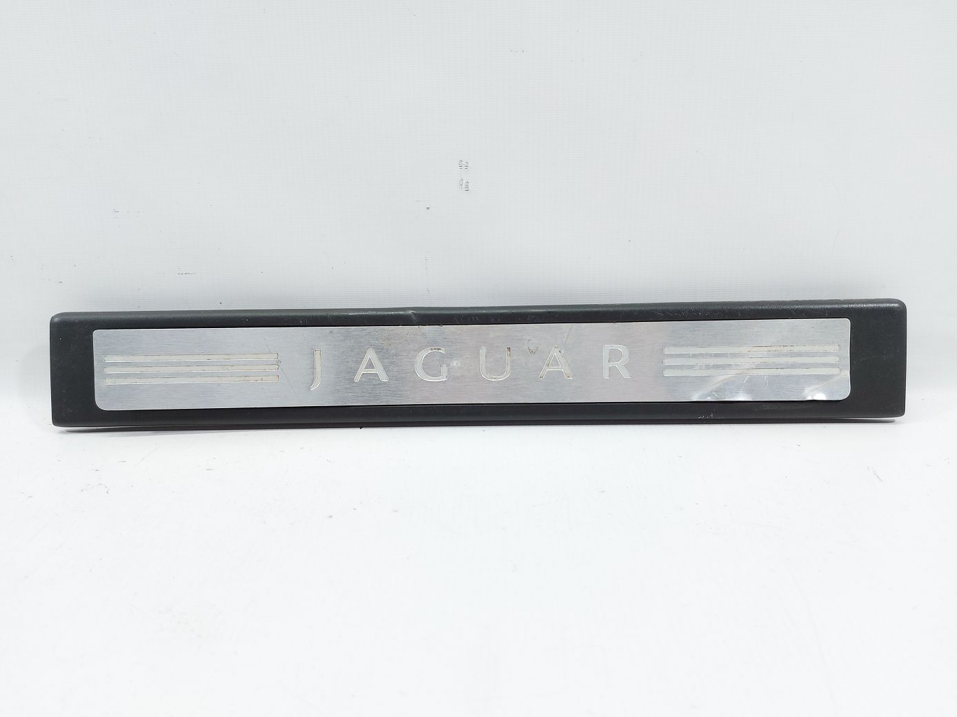 Xf. Накладка порогу переднього правого Jaguar XF 2010-2015 C2Z27889AMS Jaguar XF