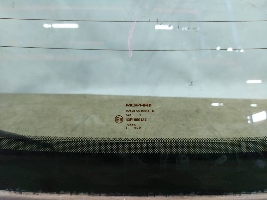 Dart Стекло заднее (сломаны усики подогрева) Dodge Dart 2013-2019 68081967AE Dodge Dart 22