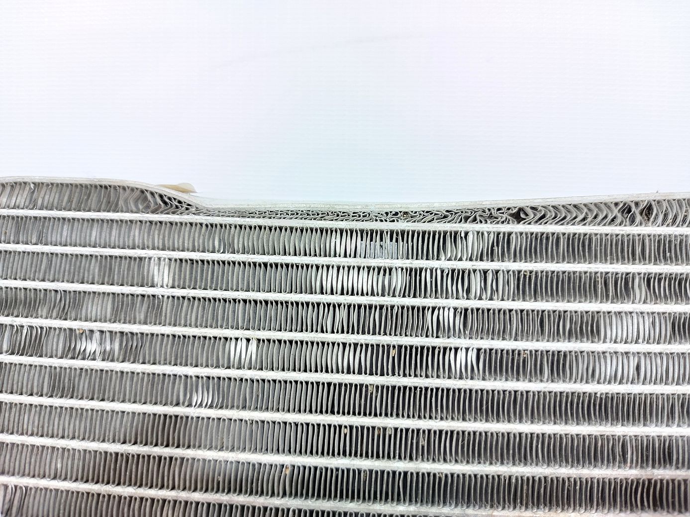 Volt Радіатор кондиціонера Chevrolet Volt 2011-2015 20842140 Chevrolet Volt 13 Volt Радіатор кондиціонера Chevrolet Volt 2011-2015 20842140 Chevrolet Volt 13