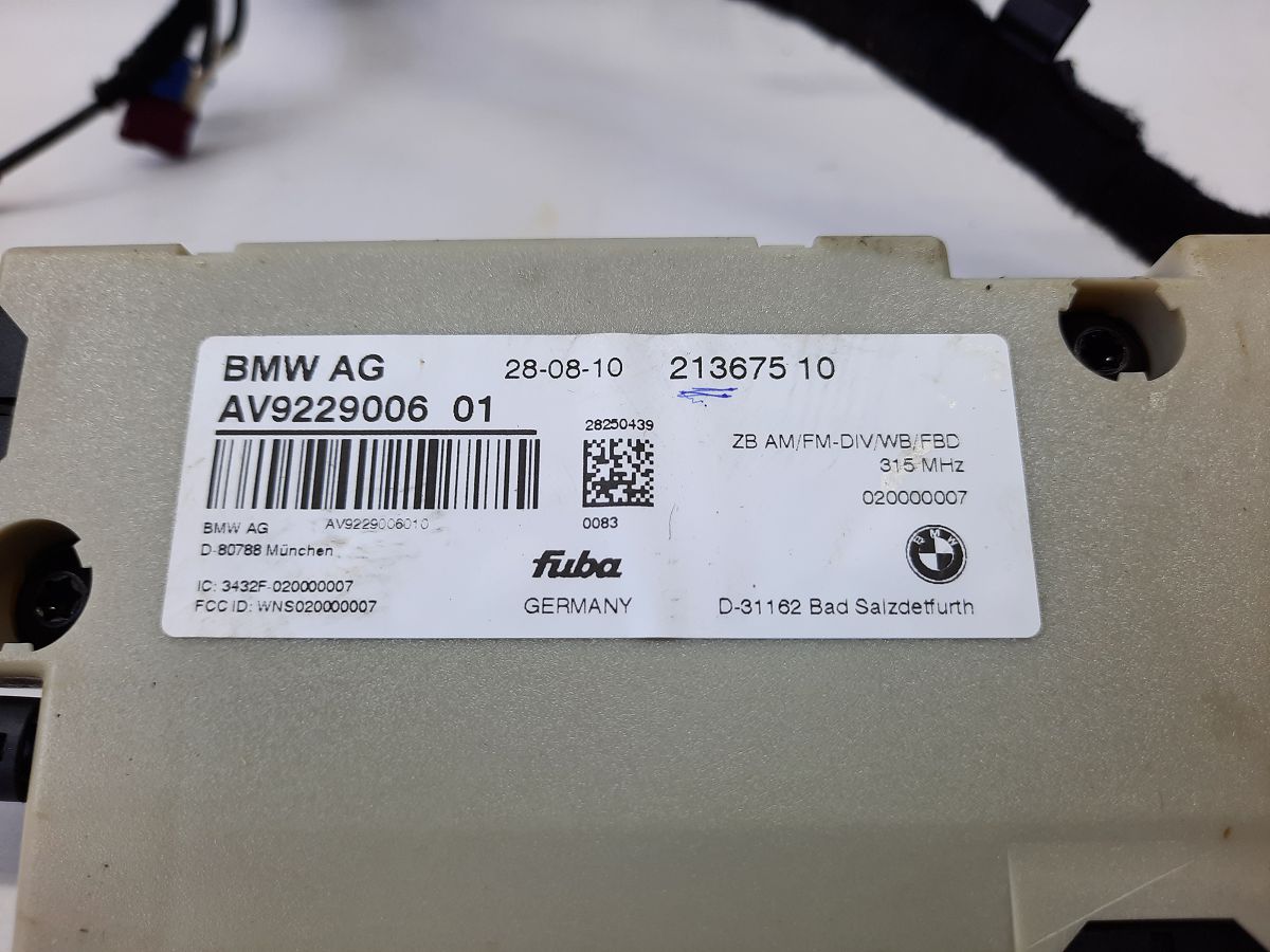 5 series Підсилювач антени BMW 5 series 2011 av9229006 BMW 5 series 3 5 series Підсилювач антени BMW 5 series 2011 av9229006 BMW 5 series 3
