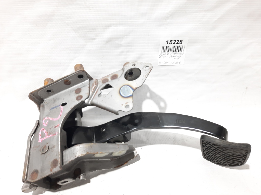 Sentra Педаль тормоза Nissan Sentra 2013-2019 465013RA0B Nissan Sentra 12