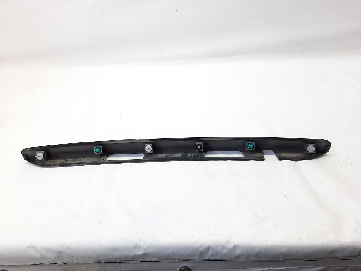 Impreza Накладка підсвічування номера кришки багажника Subaru Impreza 2015-2016 91112FJ040NN Subaru Impreza 5