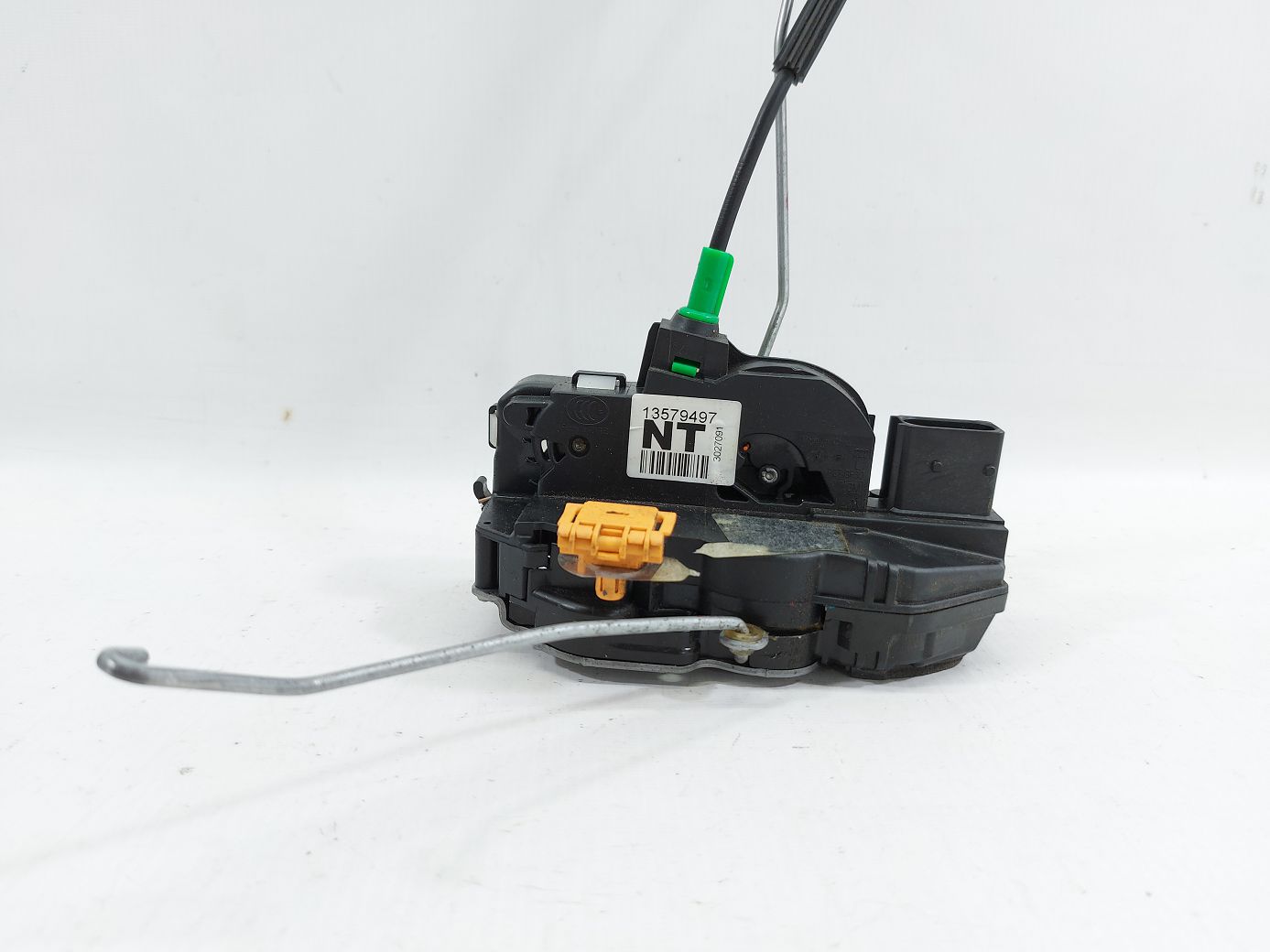 Trax Замок двери передней левой Chevrolet Trax 2017-2021 13579497 Chevrolet Trax 2