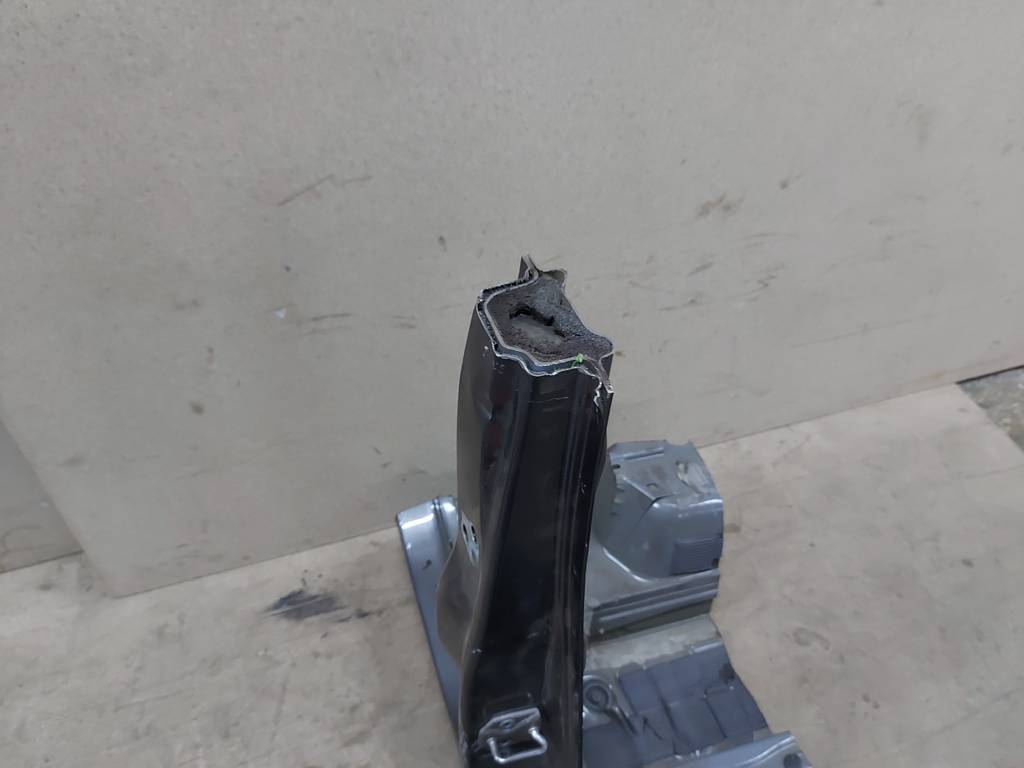 Escape Стійка центральна права (метал) Ford Escape 2013-2019 GJ5Z78211A10A Ford Escape 3