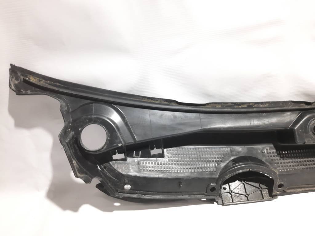 Dart Повітропровід під лобове скло Dodge Dart 2013-2019 68082729AC Dodge Dart 58