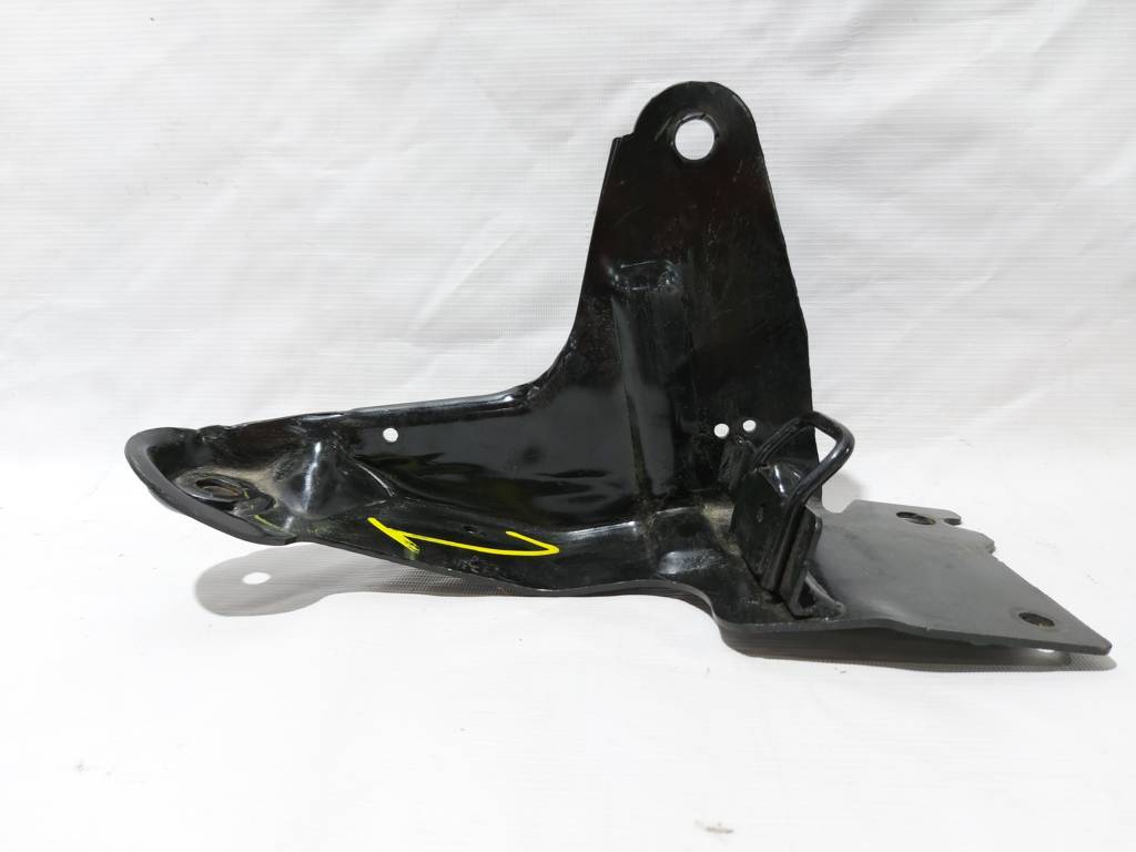Fusion Кронштейн крепления спинки сидения задний правый Ford Fusion 2013-2016 DS7Z9661320B Ford Fusion 6