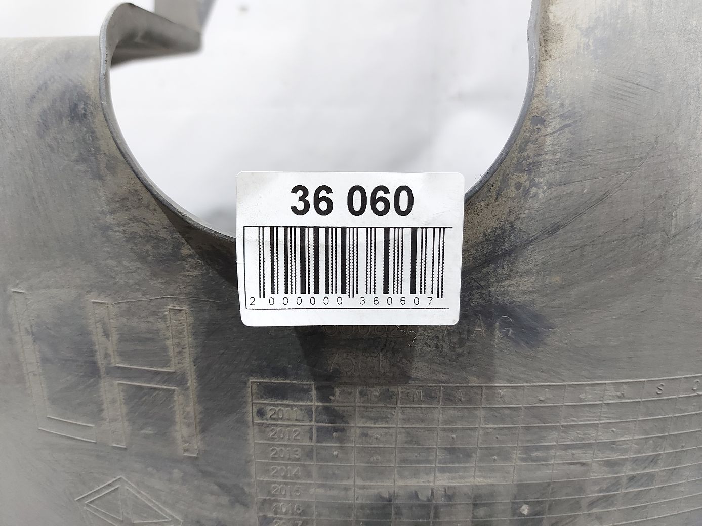 Dart Подкрылок задний левый Dodge Dart 2013-2019 68082837AG Dodge Dart 19