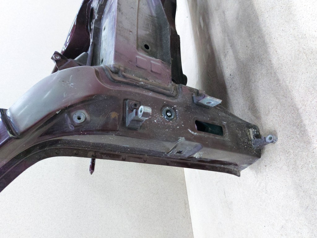 Passat s Чверть передня права Volkswagen Passat S 2012-2015 561803092A Volkswagen Passat S 21