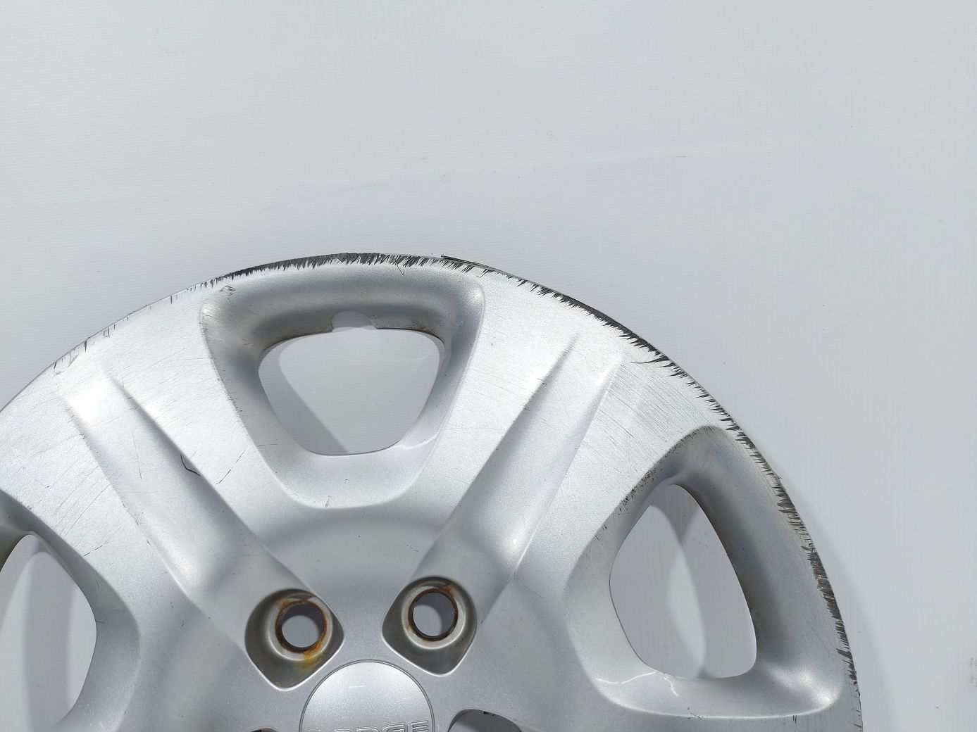 Dart Ковпак колісний Dodge Dart 2013-2019 4726162AB Dodge Dart 18