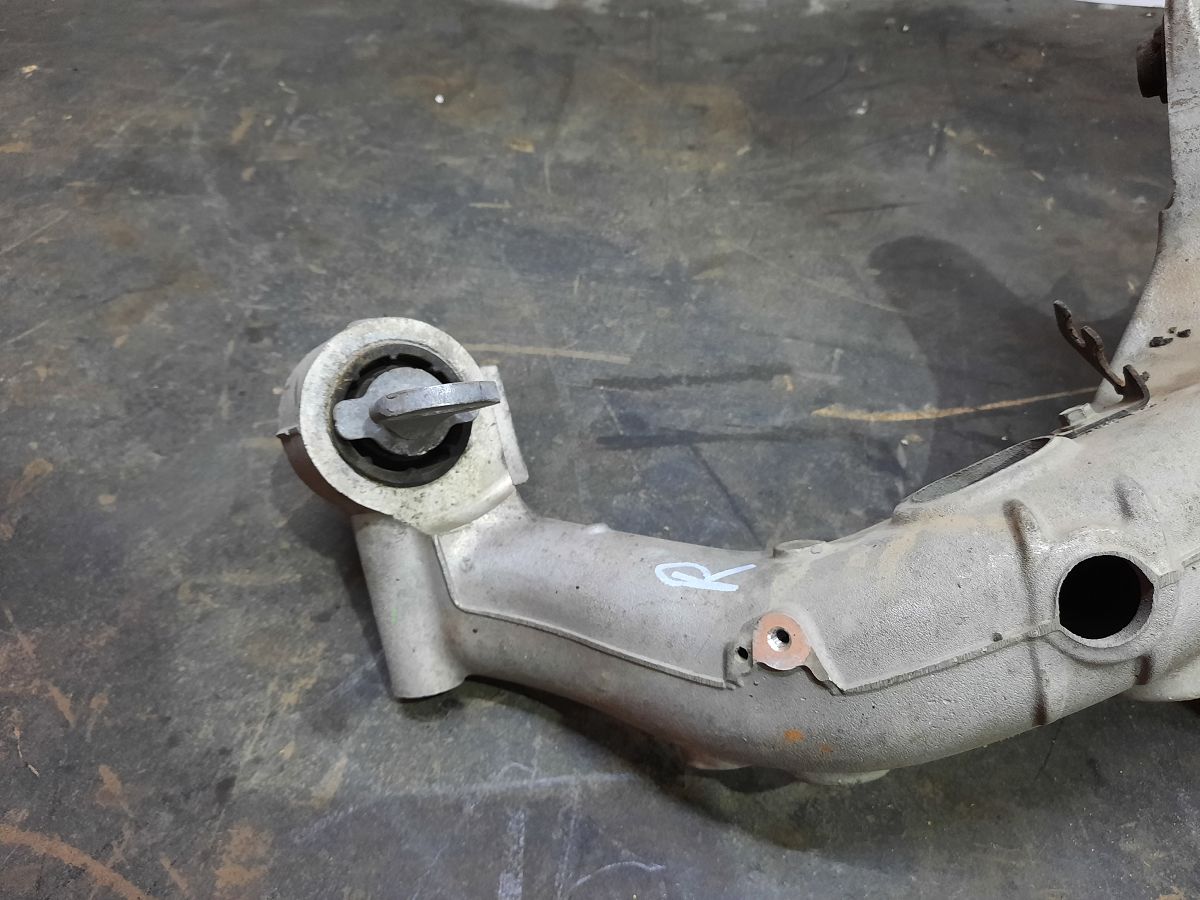 Dart Поворотний кулак задній правий ступиця Dodge Dart 2013-2014 68172480A Dodge Dart 8