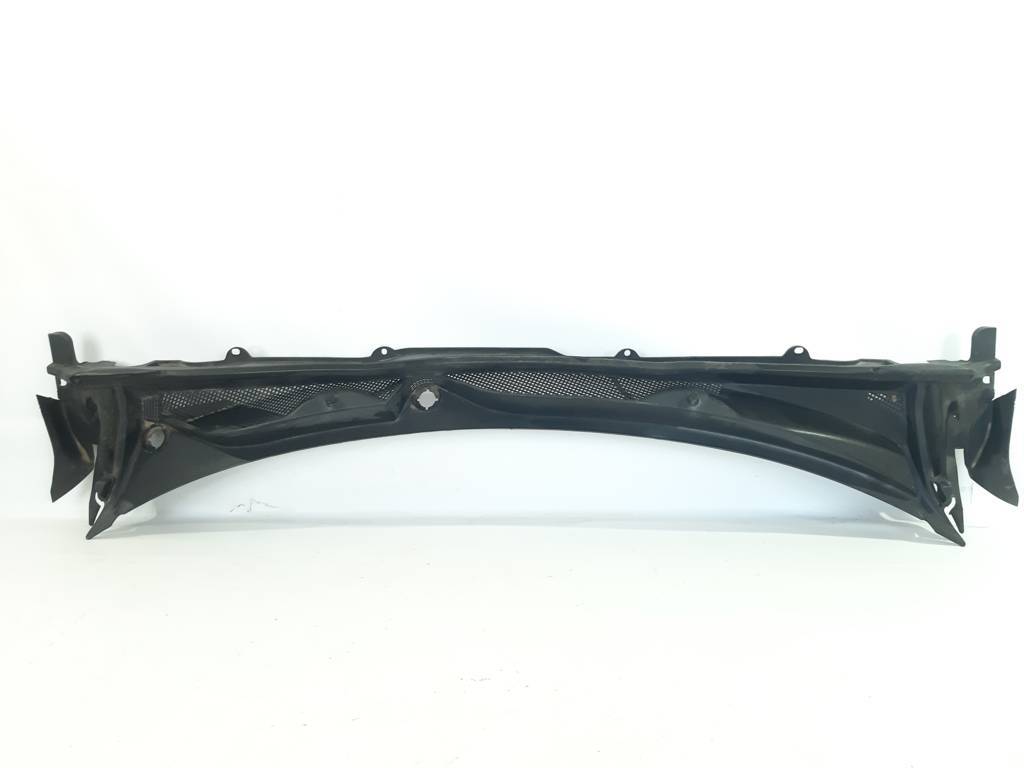 Malibu. Накладка під лобове скло Chevrolet Malibu 2013-2016 22937516 Chevrolet Malibu