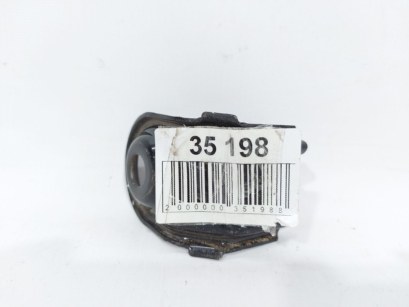 Sentra Опора радіатора верхня Nissan Sentra 2013-2019 F25213SGMA Nissan Sentra 3