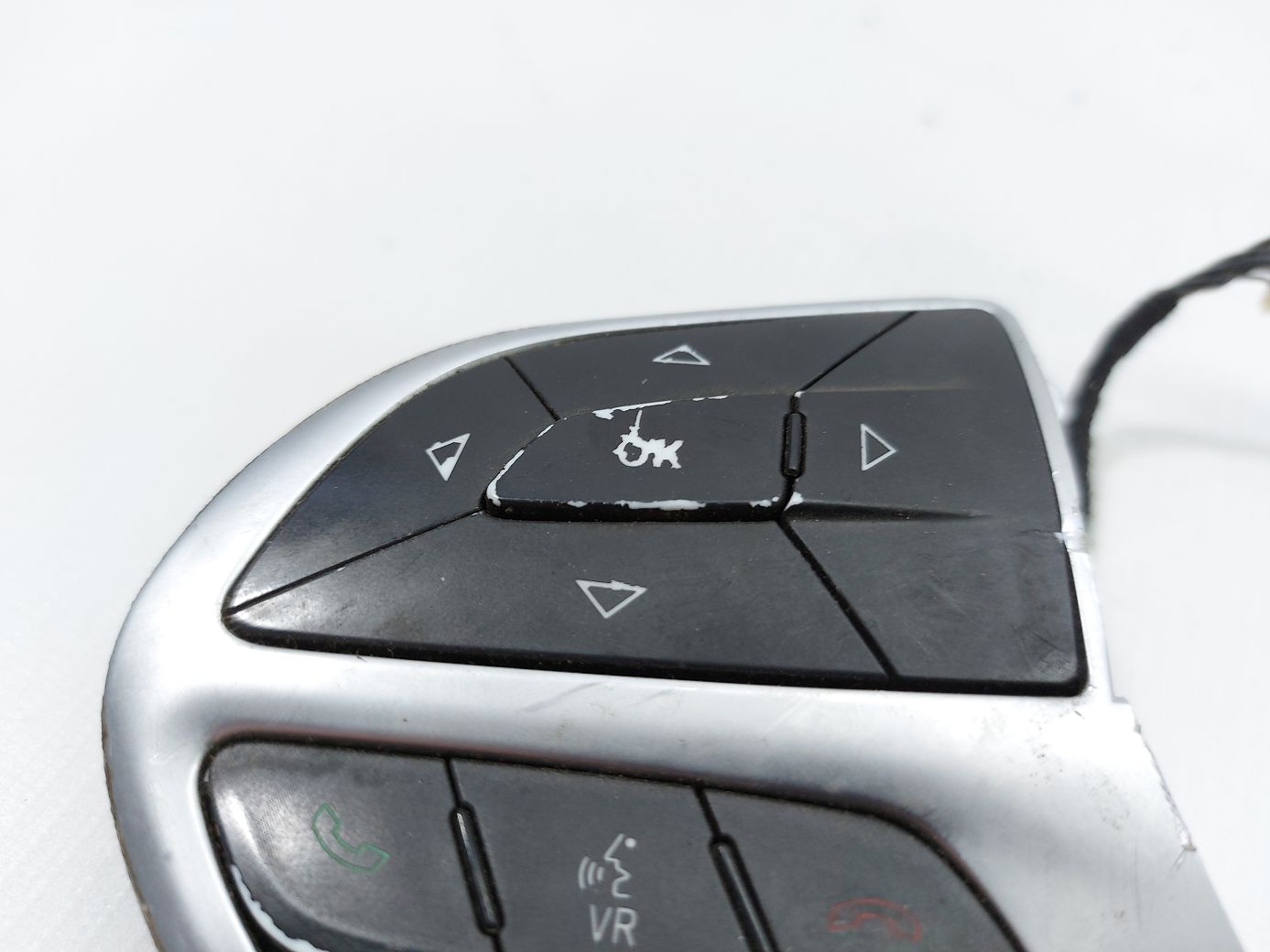 200 Кнопки рулевого колеса левые Chrysler 200 2015 68146889AC Chrysler 200 4