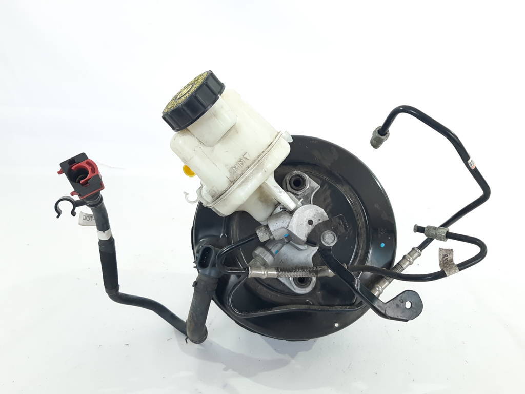 Malibu Главный тормозной цилиндр Chevrolet Malibu 2010-2020 84073180 Chevrolet Malibu 3