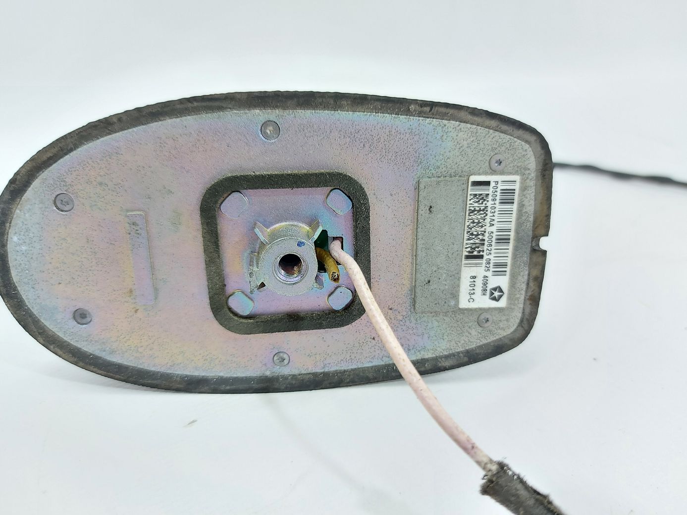 Dart Підстава антени (плавник) Dodge Dart 2013-2016 5091973AC Dodge Dart 17