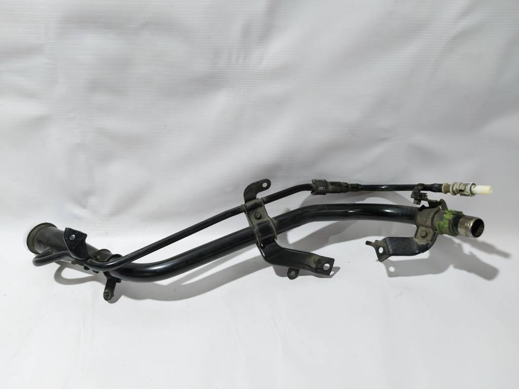 Insight Заливна горловина Honda Insight 2010 17649TM8L01 Honda Insight 9