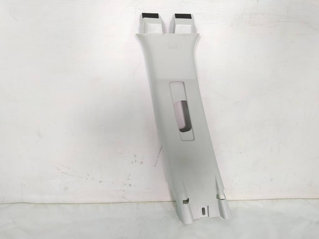 Forester. Накладка центральной стойки верхняя левая Subaru Forester 2014-2018 94012SG030LO Subaru Forester