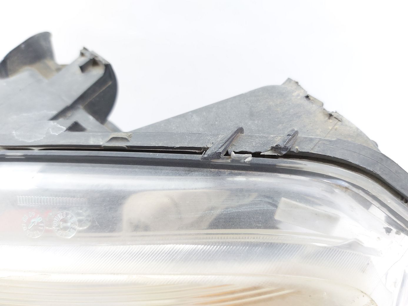 Товары с дефектами Фара передняя левая (битая) Chevrolet HHR 2006-2011 15827441 Chevrolet HHR 5