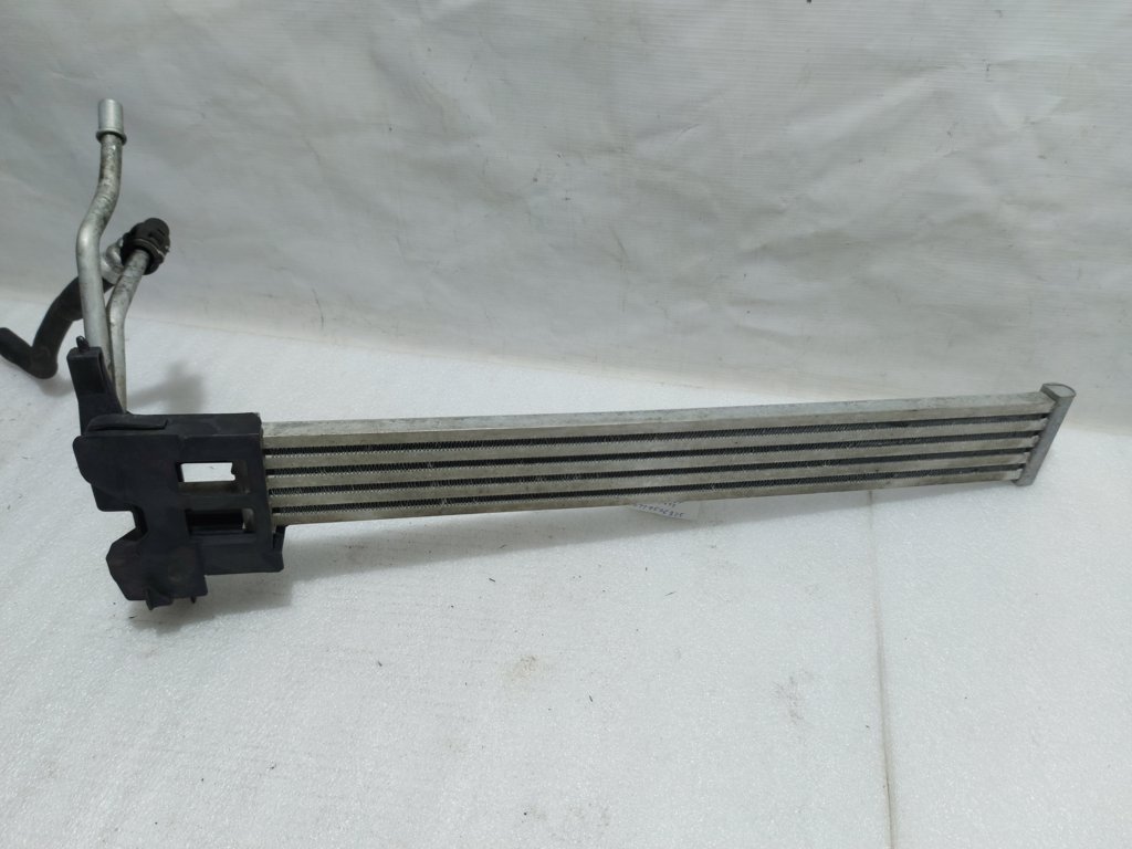 7 series Радіатор охолодження олії ГУР BMW 7 2012 17117576825 BMW 7 3