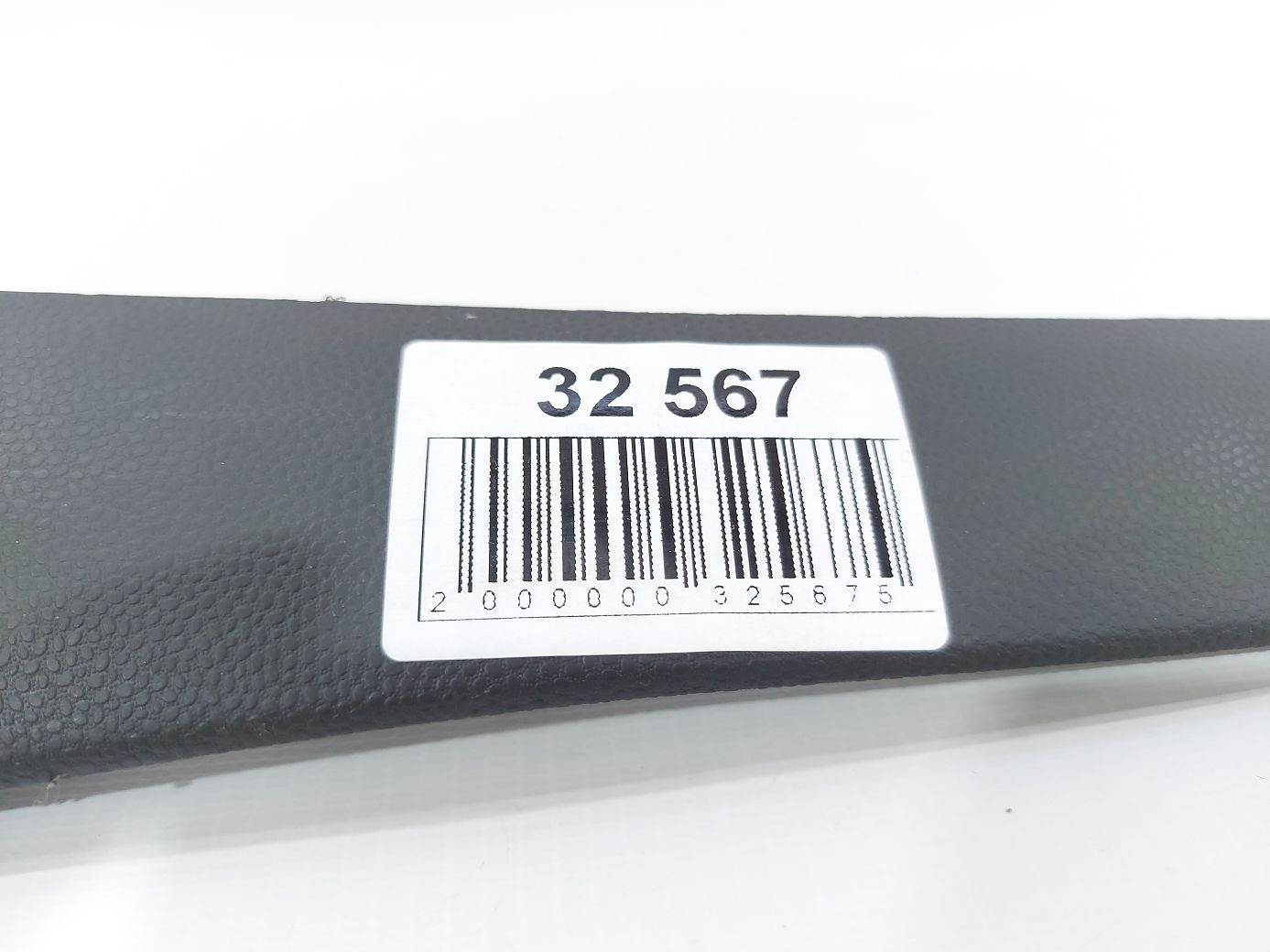 Fiesta sedan Обшивка багажного отделения нижняя правая Ford Fiesta sedan 2011-2019 BE8Z5446808AB Ford Fiesta sedan 4