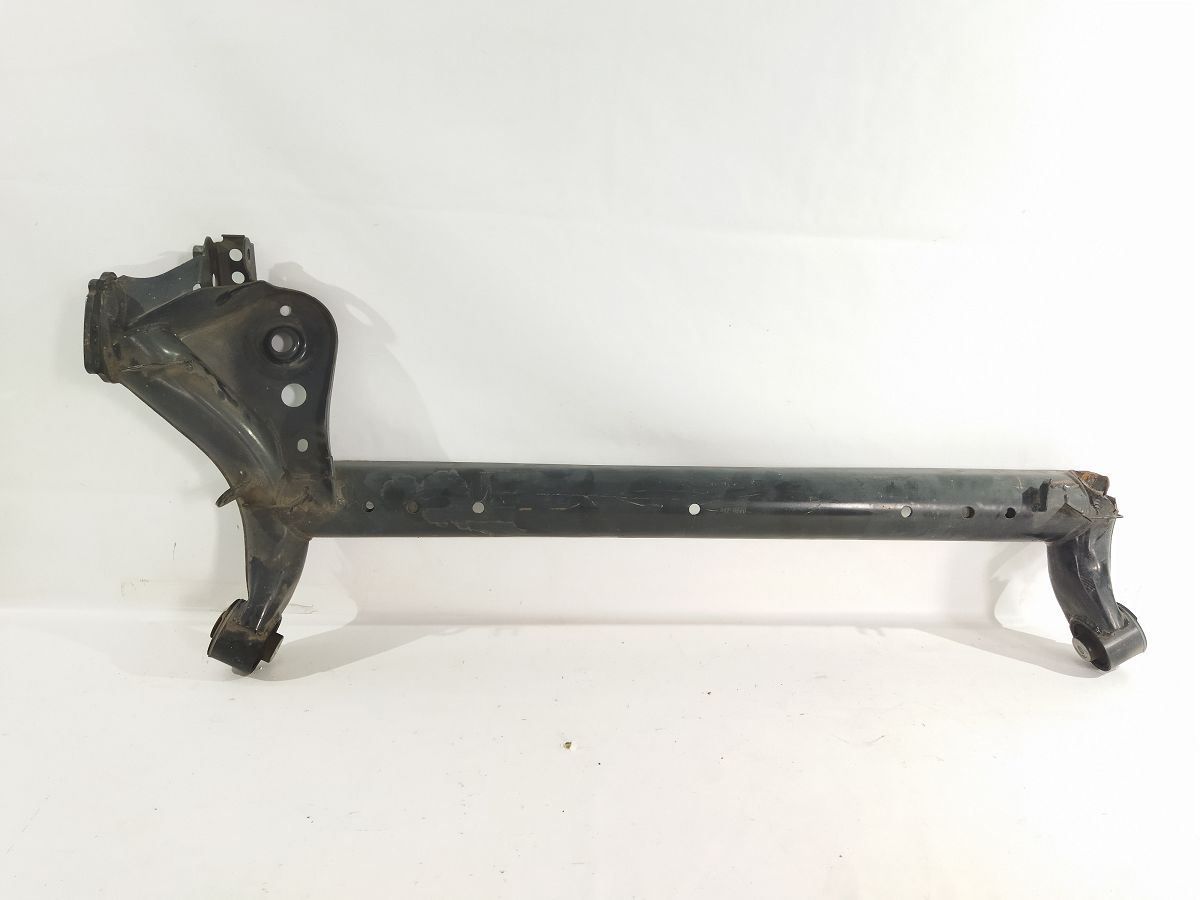 Товари з дефектами. Задня балка (дефект) Ford Fiesta 2011-2019 BE8Z5035A Ford Fiesta Товари з дефектами. Задня балка (дефект) Ford Fiesta 2011-2019 BE8Z5035A Ford Fiesta