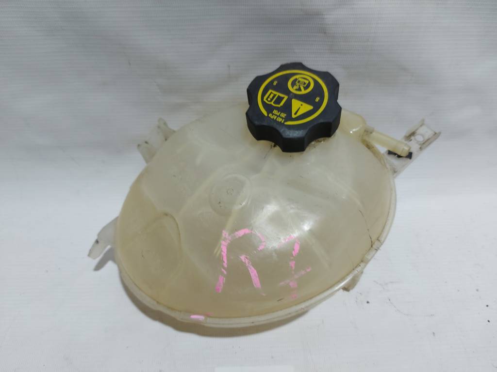 Cruze Розширювальний бачок системи охолодження Chevrolet Cruze 2016-2019 13459964 Chevrolet Cruze 2 Cruze Розширювальний бачок системи охолодження Chevrolet Cruze 2016-2019 13459964 Chevrolet Cruze 2