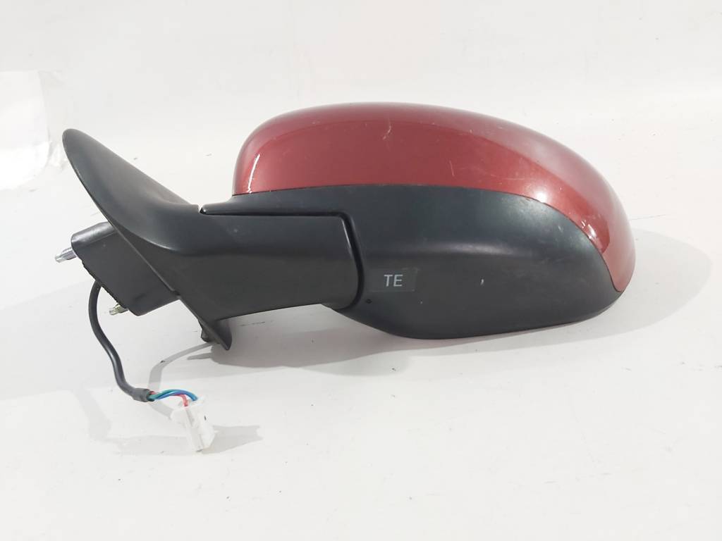 Juke Зеркало левое Nissan Juke 2011-2013 963021KM0B Nissan Juke 10