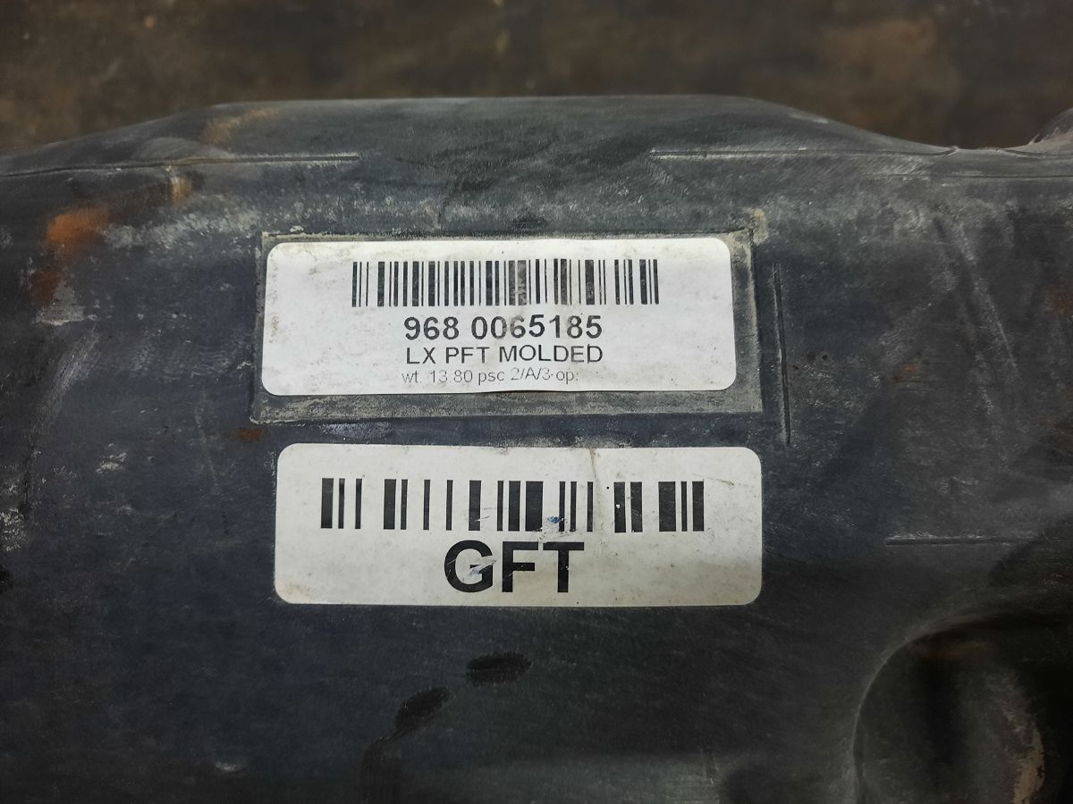 Charger Бензобак Dodge Charger 2011-2014 68102695AI Dodge Charger 9