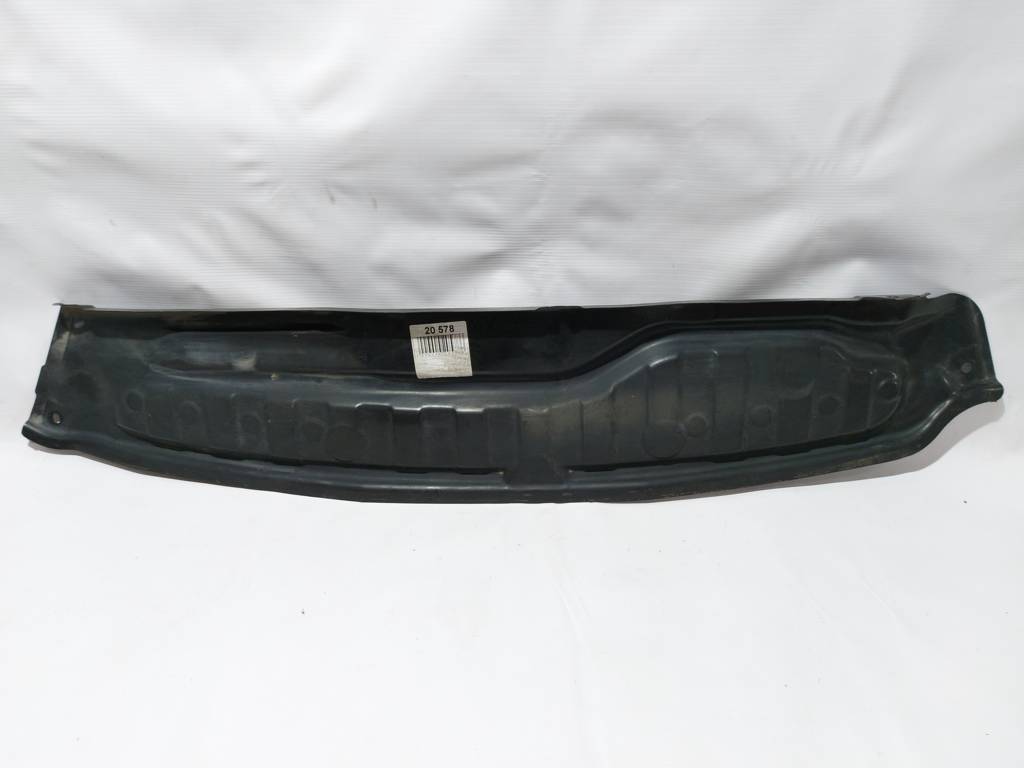 Insight Водостік під лобове скло Honda Insight 2010-2014 74290TM8A10 Honda Insight 4