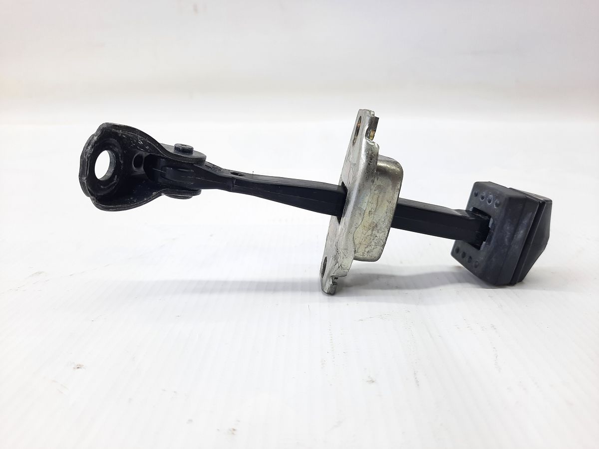 Insight Ограничитель двери передней левой Honda Insight 2010-2014 72380TM8A01 Honda Insight 2