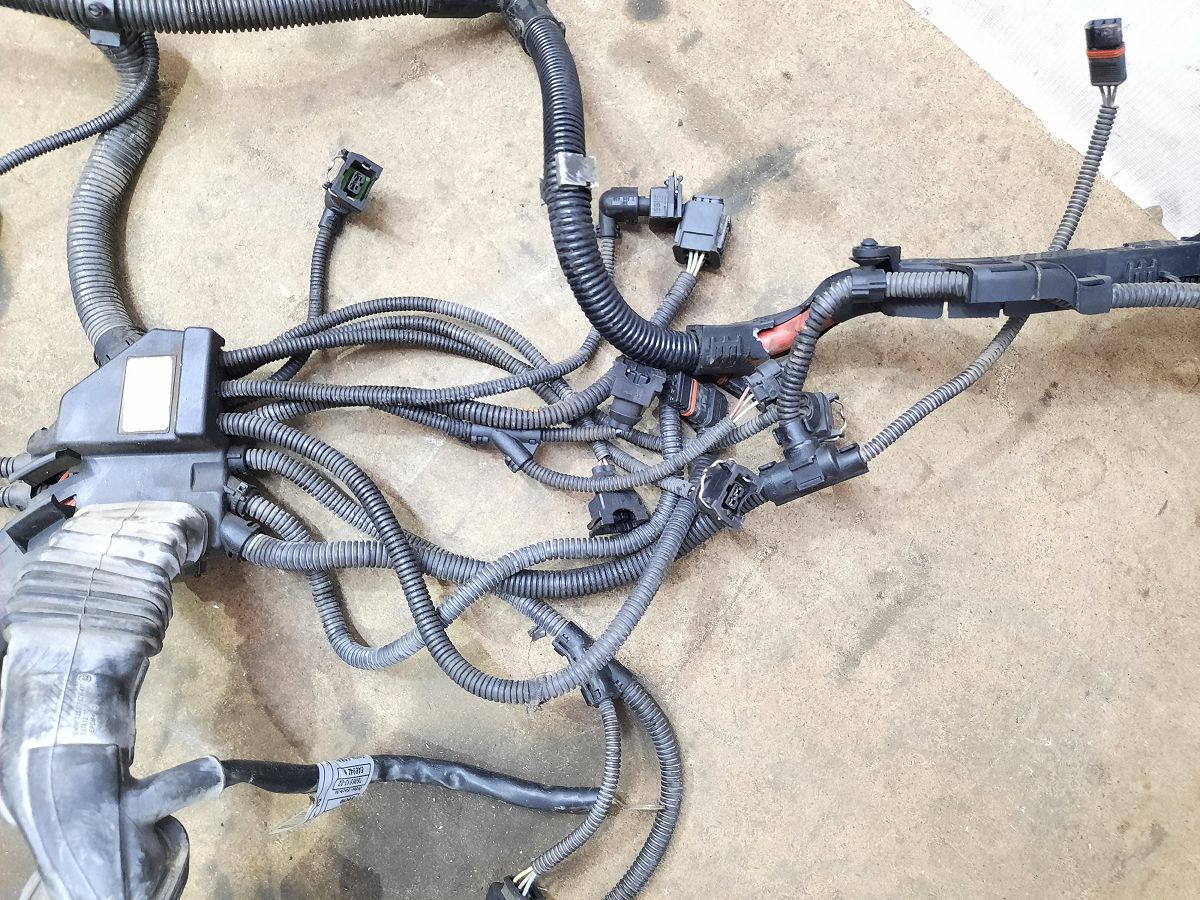 7 series Проводка двигателя BMW 7 2012 12517601256 BMW 7 8