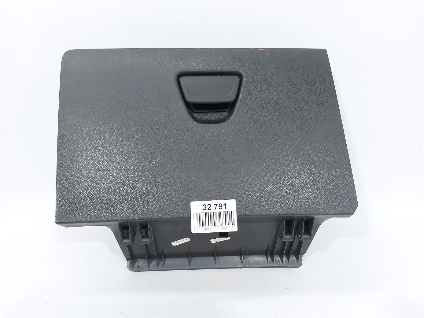 Fiesta sedan. Бардачок Ford Fiesta sedan 2011-2019 AE8Z5406010AC Ford Fiesta sedan