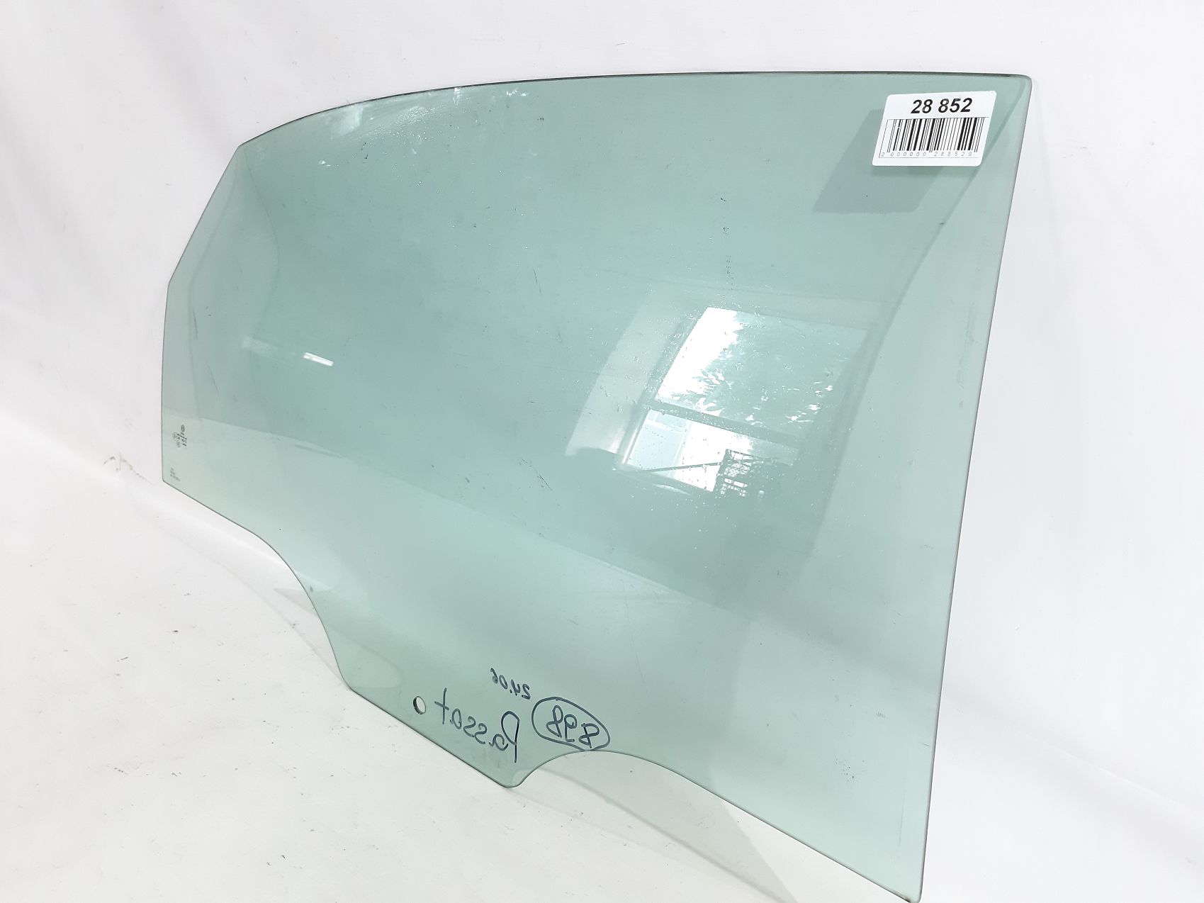 Passat cc Стекло двери задней правой Volkswagen Passat CC 2012-2020 561845026A Volkswagen Passat CC 4