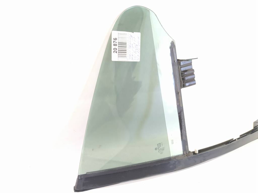 Passat cc Форточка двери задней левой Volkswagen Passat CC 2009-2017 3C8839613H Volkswagen Passat CC 7