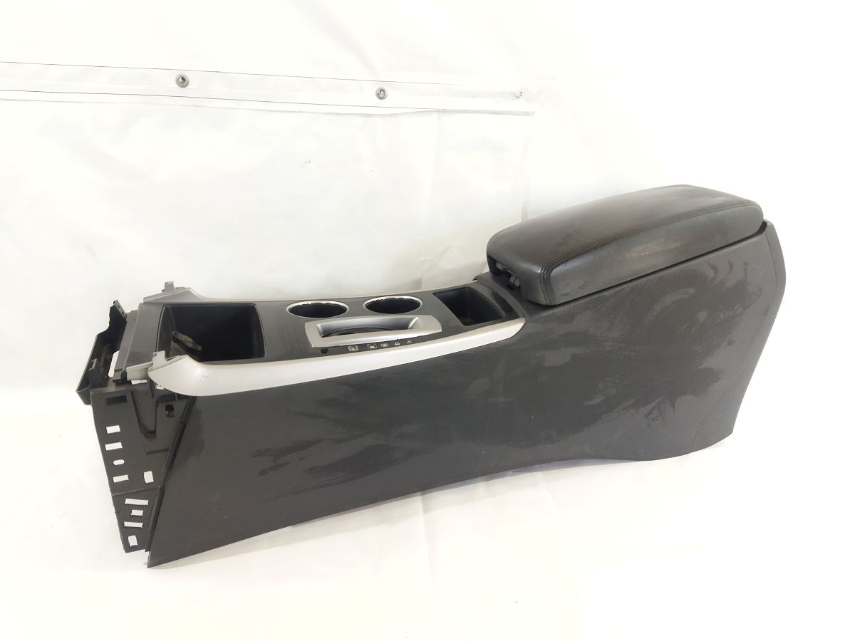 Altima. Центральна консоль Nissan Altima 2015 969113TA1A Nissan Altima