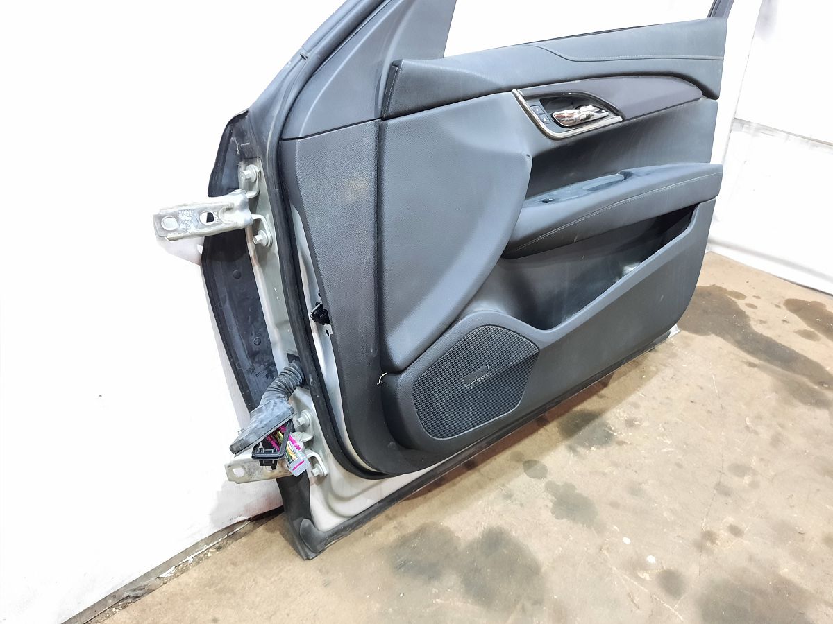 Ats Двері передні права в зборі Cadillac ATS 2013-2018 84200615 Cadillac ATS 9
