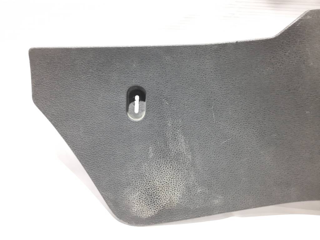 Passat s Обшивка центральної консолі ліва Volkswagen Passat S 2012-2020 561863045A82V Volkswagen Passat S 6