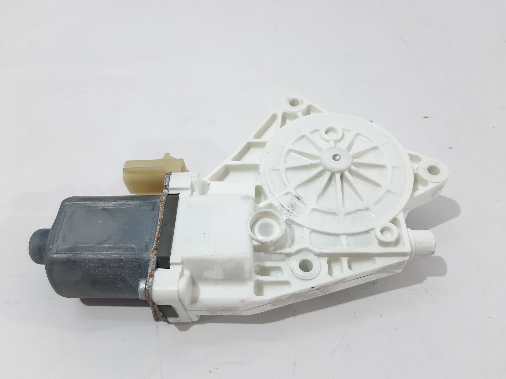Dart Мотор стеклоподъемника двери задней правой Dodge Dart 2013-2019 68170370AA Dodge Dart 3
