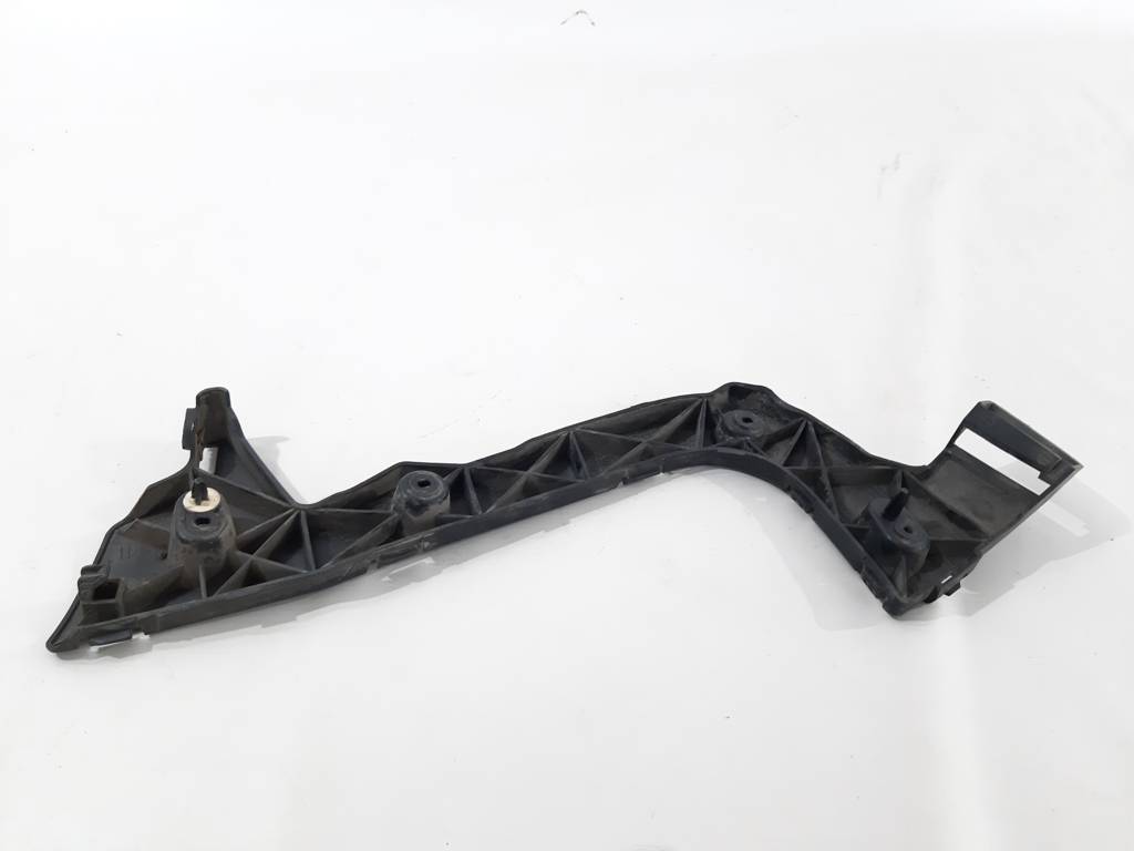 Focus sedan Крепление бампера заднего левое Ford Focus sedan 2012-2014 BM51F17E851AF Ford Focus sedan 11