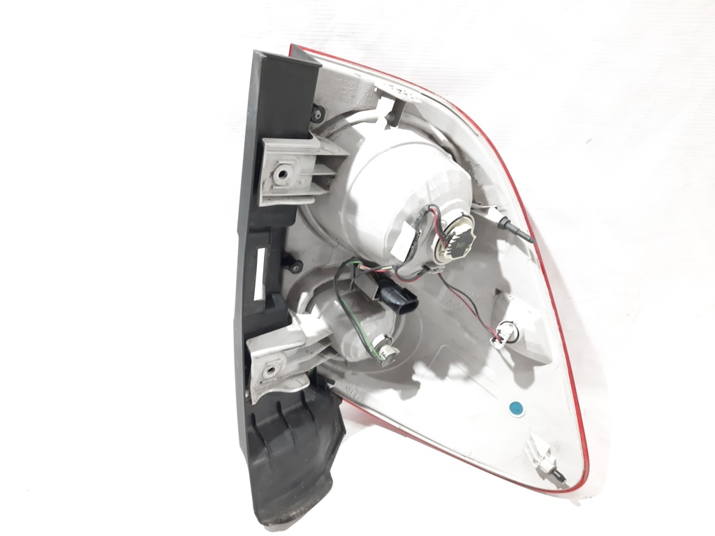 Equinox Ліхтар задній правий Chevrolet Equinox 2010-2015 23267749 Chevrolet Equinox 11