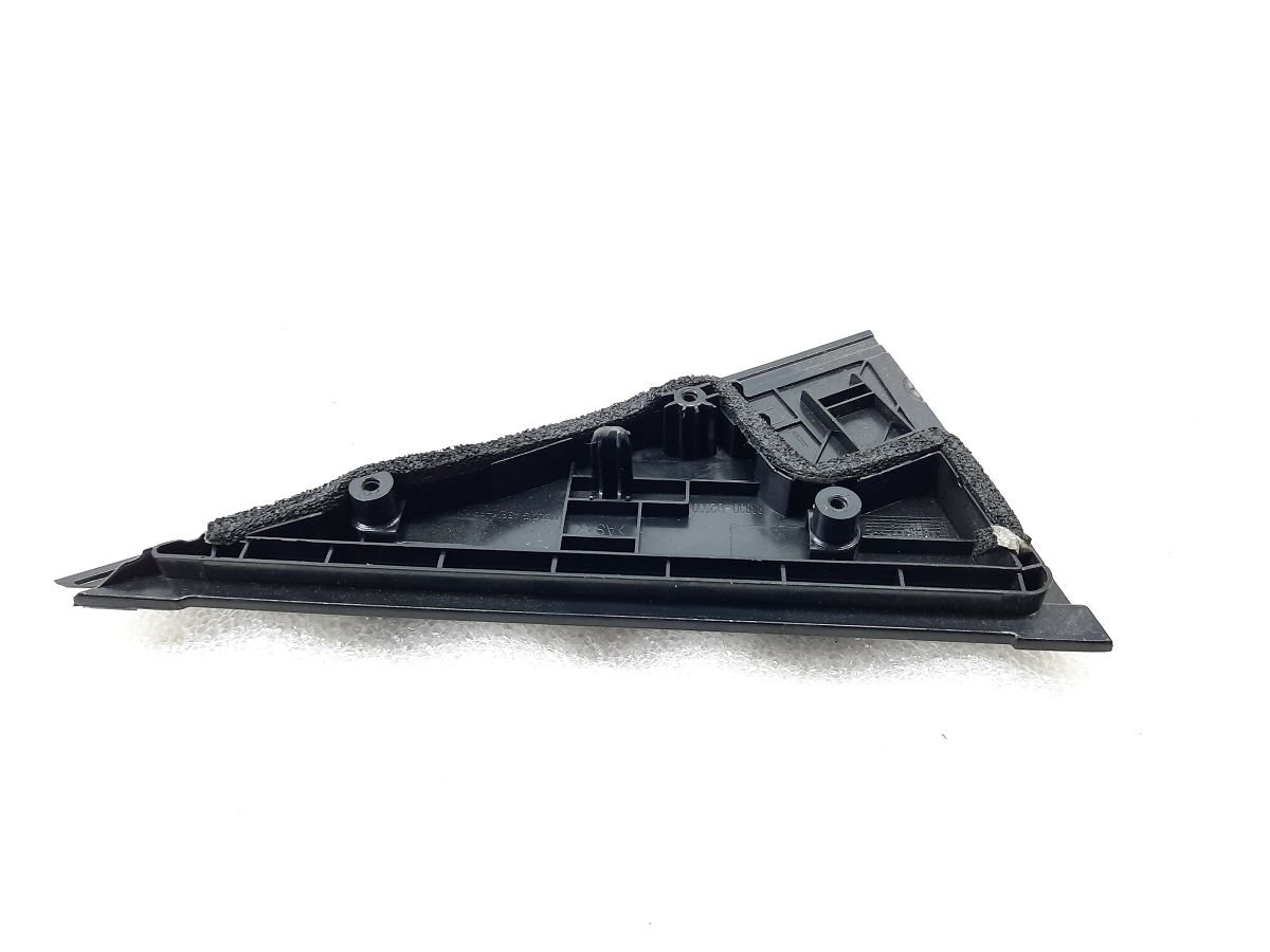 Soul Молдинг двері задньої лівої зовнішній (треуг) Kia Soul 2014-2019 83830B2000 Kia Soul 3