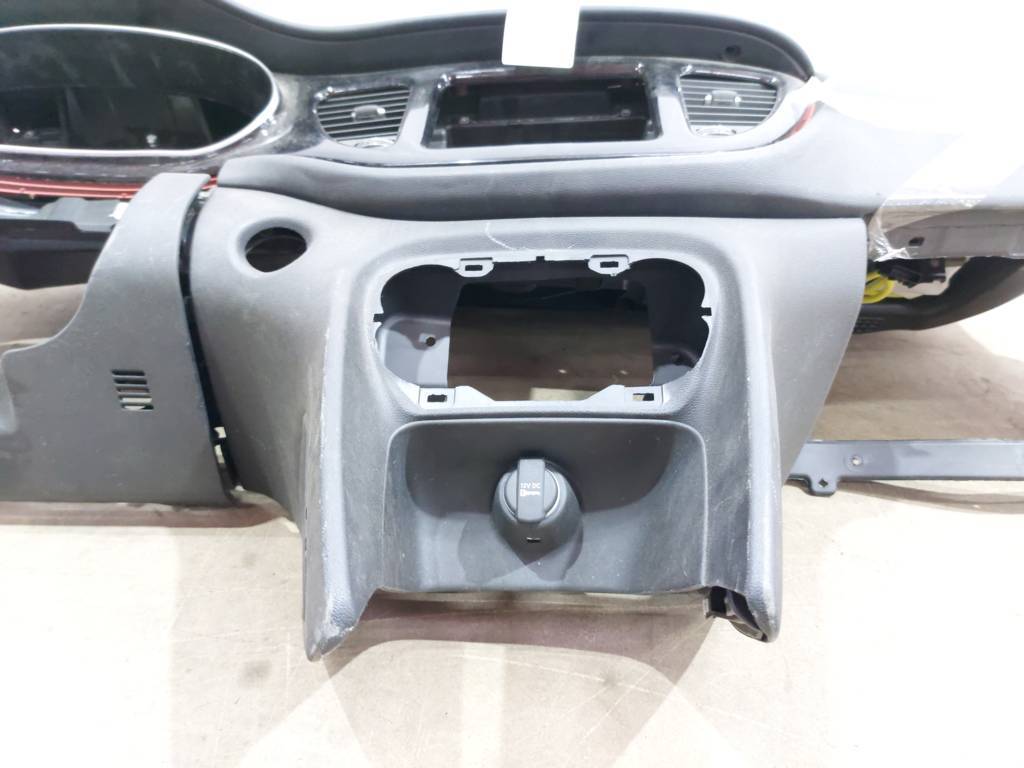 Dart Торпеда стрільнула Dodge Dart 2013-2019 1SV12DX9AH Dodge Dart 38